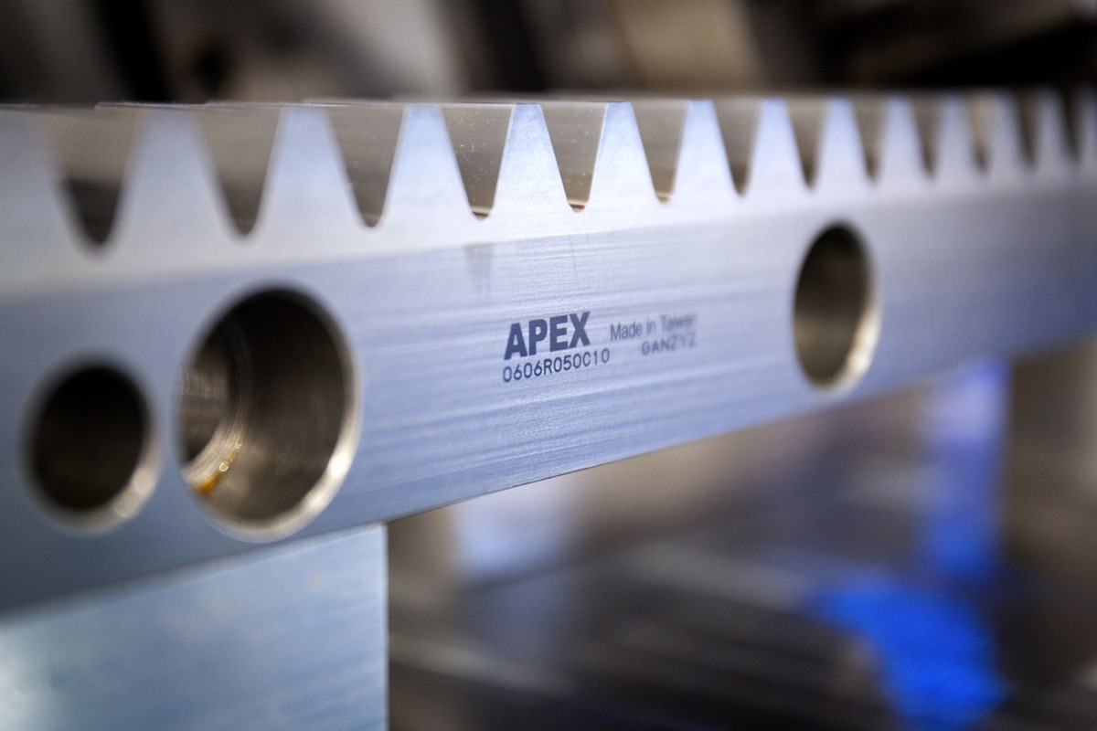 APEX Dynamics calculates rack and pinion accuracy